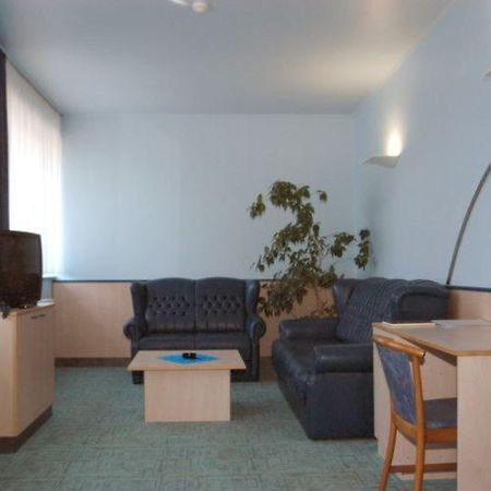 Kek Hold Hotel Marcali Dış mekan fotoğraf